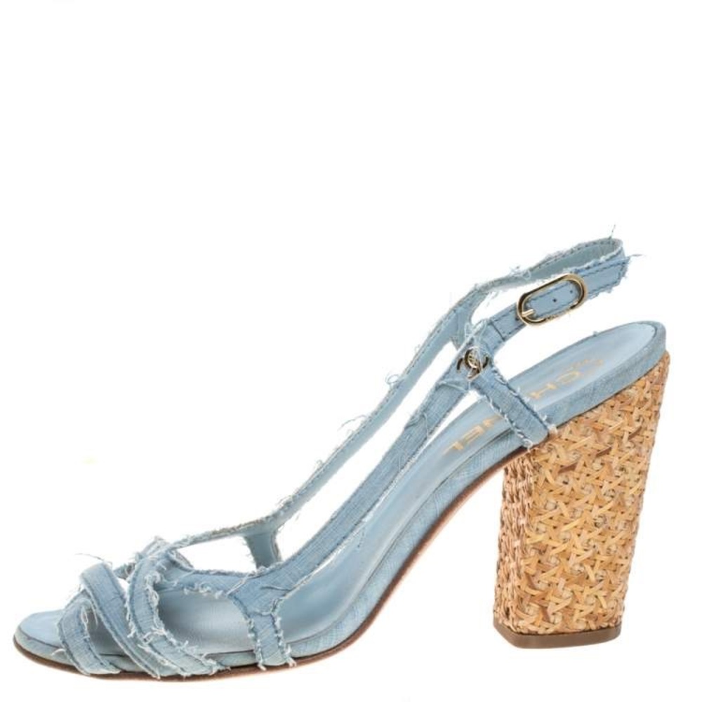 CHANEL Blue Slingback Sandals with Gold-Tone Details - Picture 2 of 16